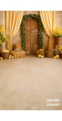 Tło fotograficzne z drewnianymi drzwiami, żółtymi zasłonami i wielkanocnymi dekoracjami | E590